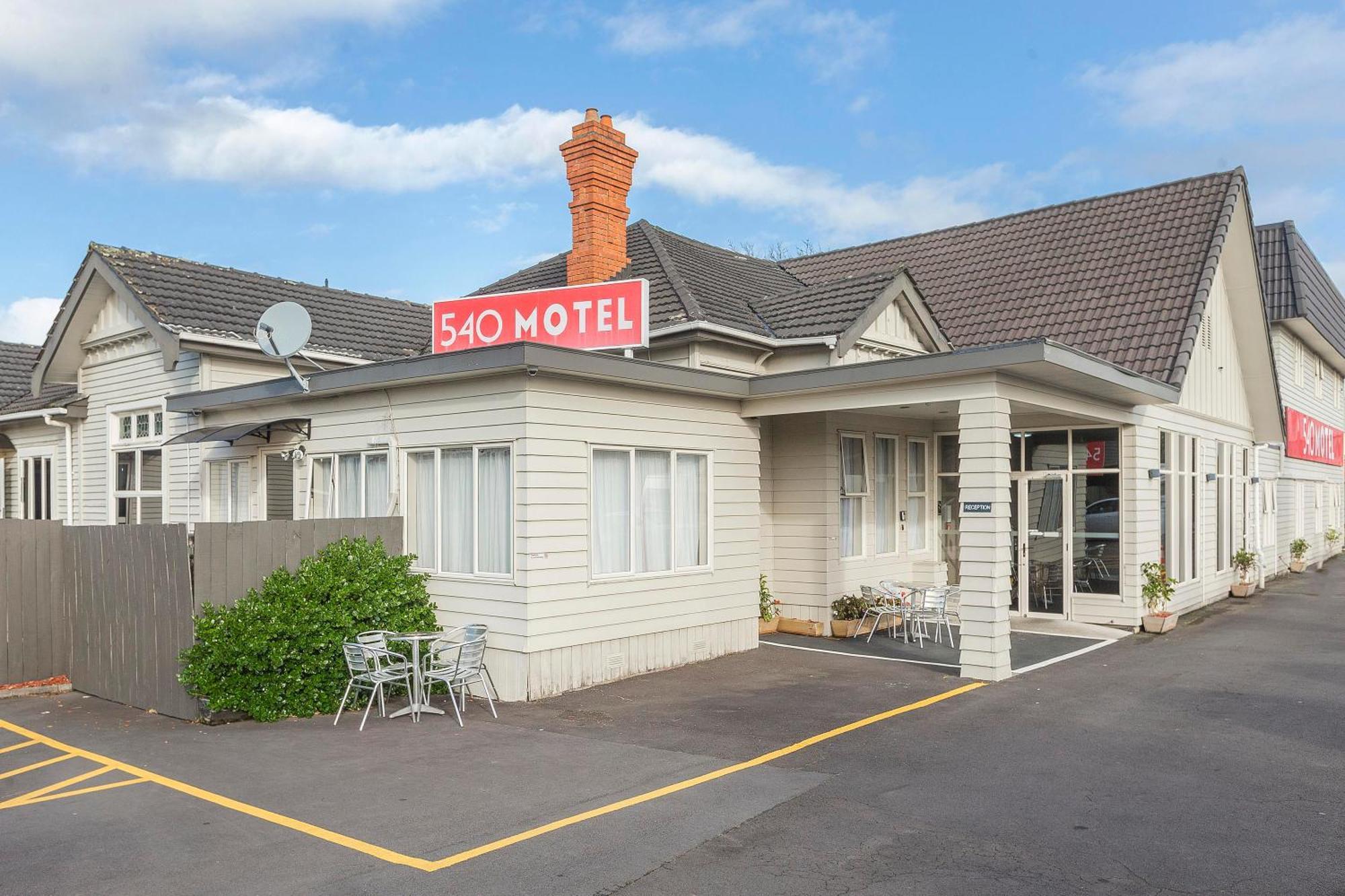 540 On Great South 4* Auckland